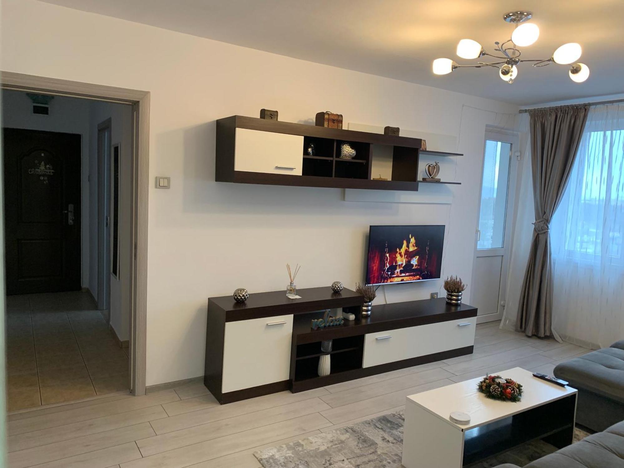 Victoriei Boulevard Private Apartment Braşov Exteriör bild