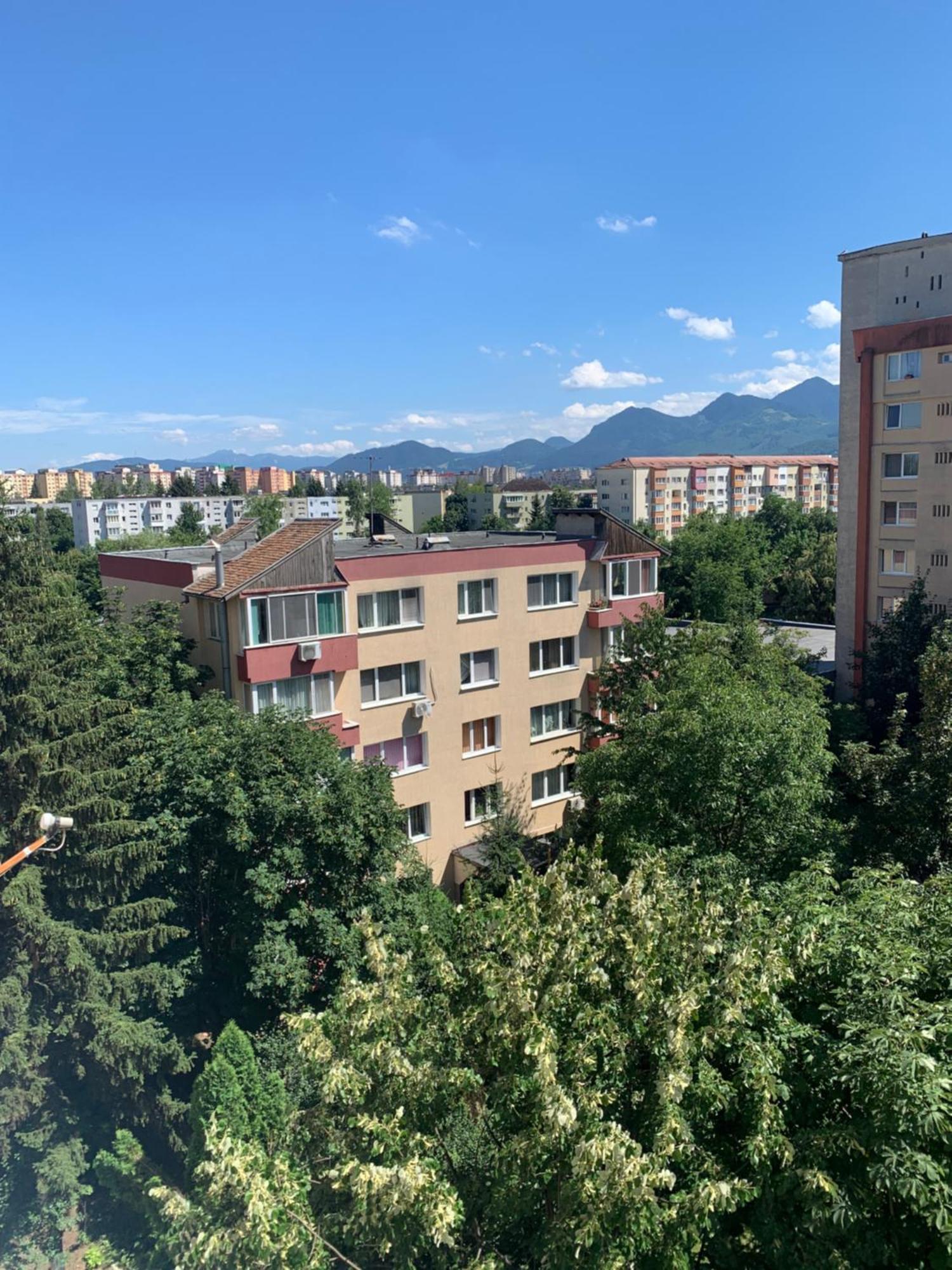 Victoriei Boulevard Private Apartment Braşov Exteriör bild